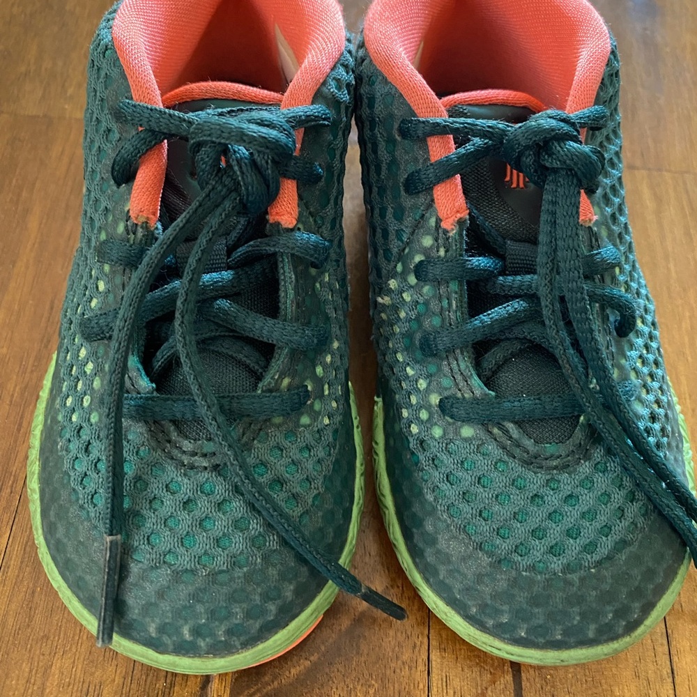 Nike  Kyrie 7C
